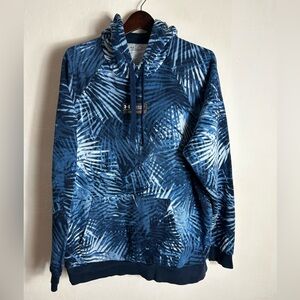 Under Armour Men's Navy and White Leaf Print Sweater